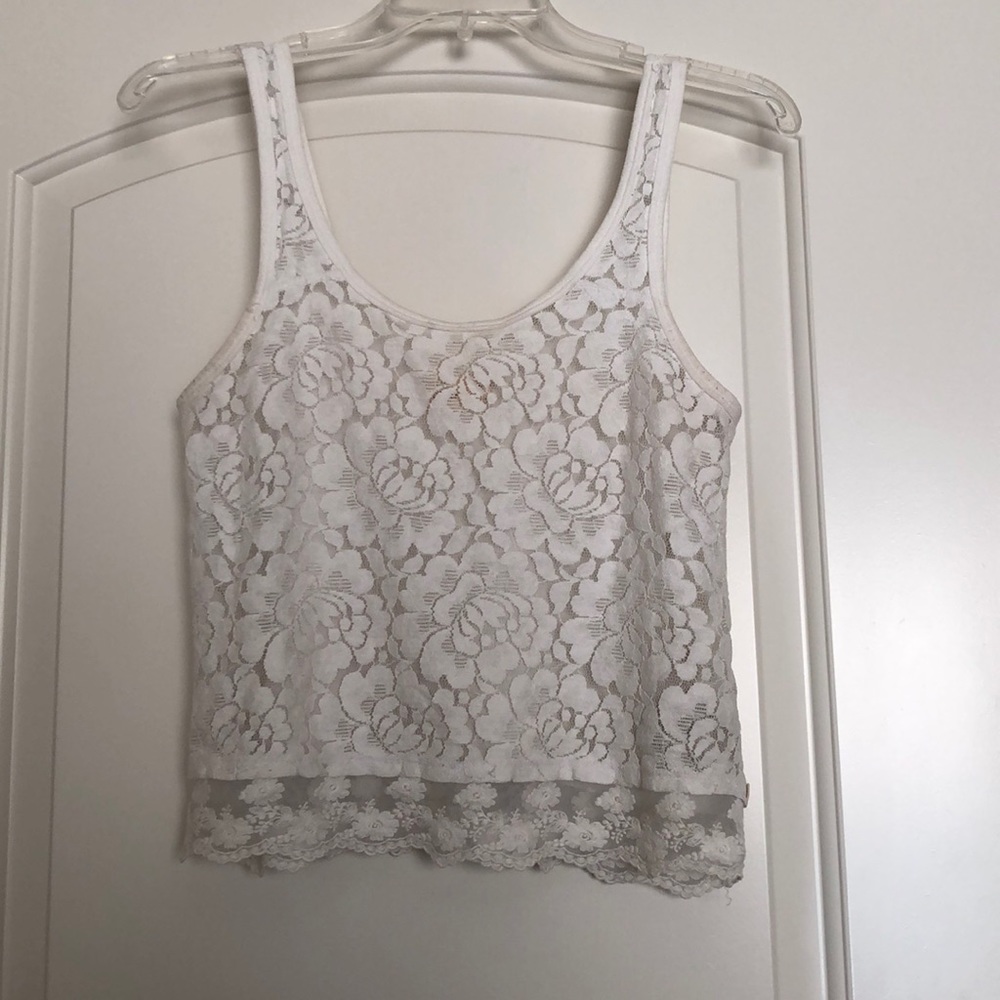 Lace floral tank top (: